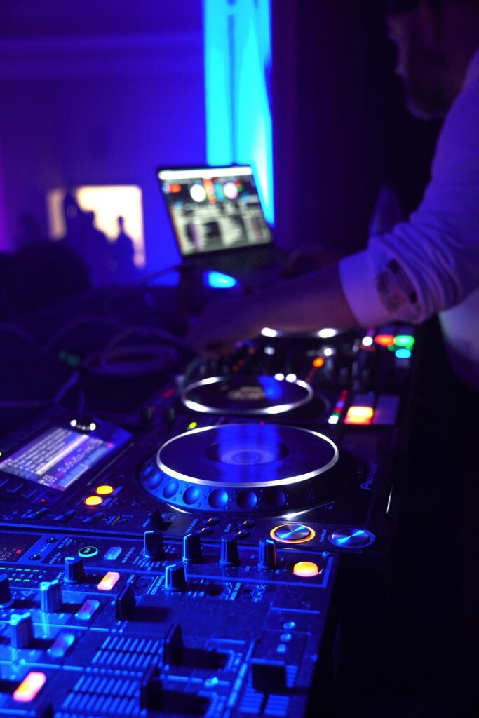 DJs para eventos Bogotá